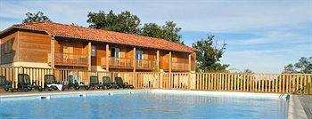 Madame Vacances - Residence Du Golf D'Armagnac Eauze Exterior photo